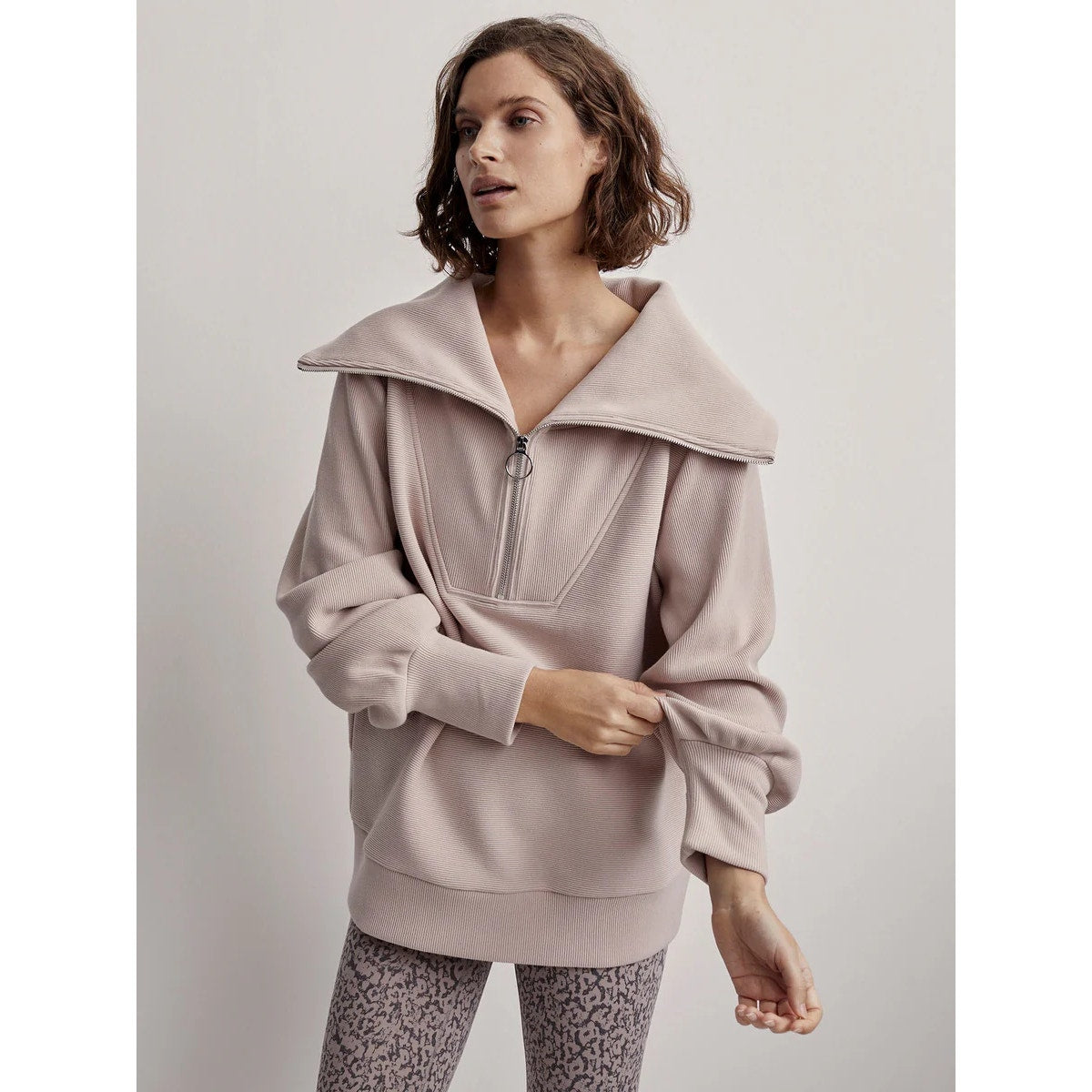 Vine Half-Zip Pullover Sweatshirt - Mushroom